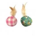 Pelota Con Catnip Y Pluma Nayeco Para Gato 7 Cm