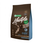 Nature's Protection Lifestyle White Fish Ração para Gatos Esterilizados