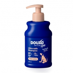 Douxo Skin & Coat Spa Champú Control Muda de Pelo para Perros